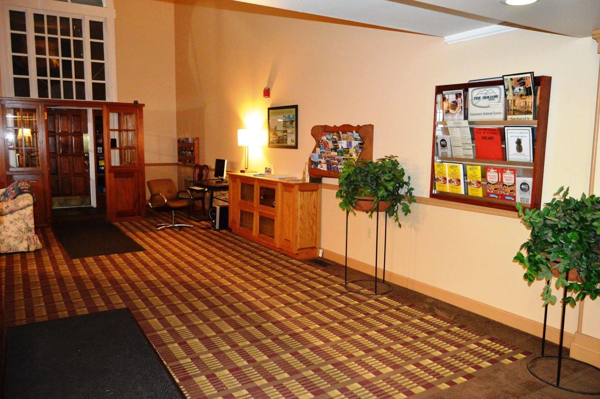 New World Inn Barre Экстерьер фото